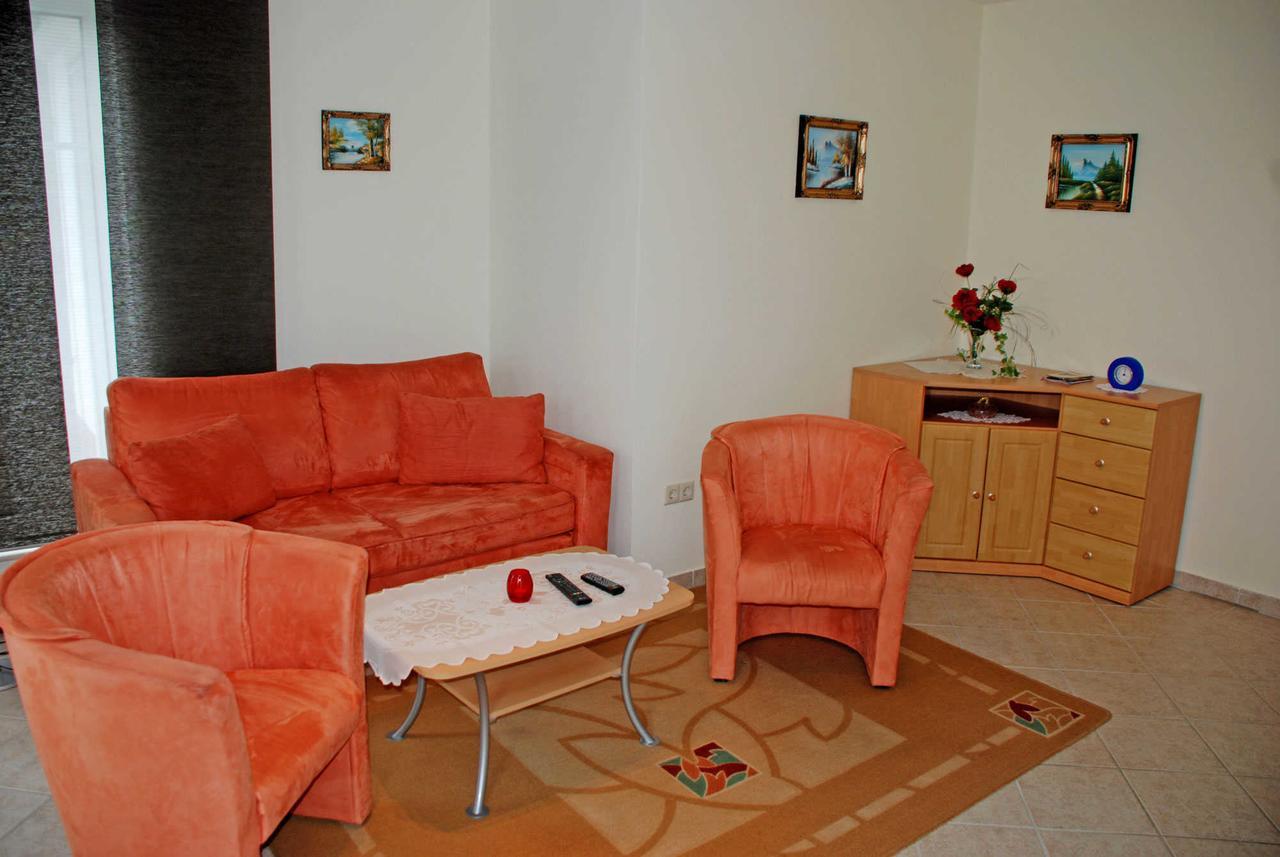 Ferienappartement Lisa Sellin  Extérieur photo